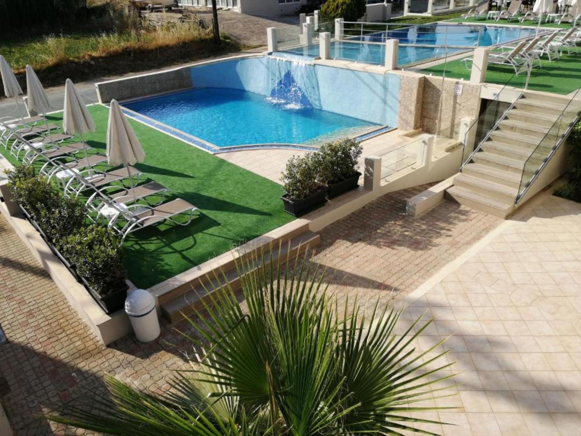Carisa Suites And Apartments Maleme Exterior foto